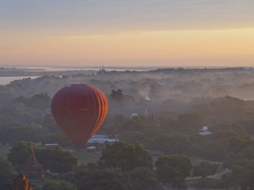 sunrise over Bagan